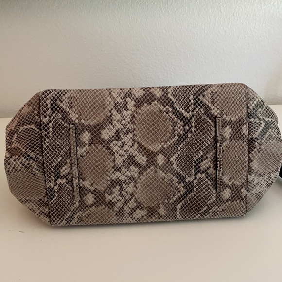 Aritzia auxiliary snake skin bag - Picture 5 of 5